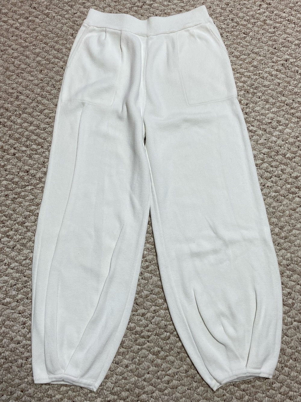 CUTE & COMFY BARREL LEG KNIT PANTS - LARGE